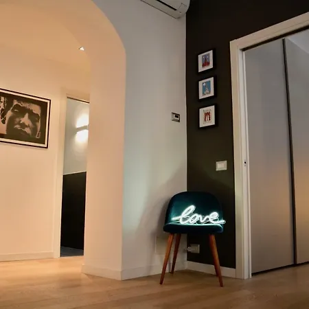 Paolo Sarpi Charming Flat