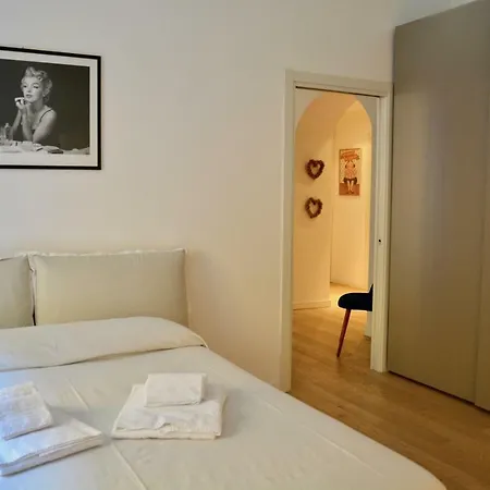 Paolo Sarpi Charming Flat شقة *